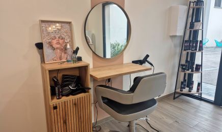 S.Beauty By Sharley Favre : Coiffeur à Saint-Didier-d'Aussiat