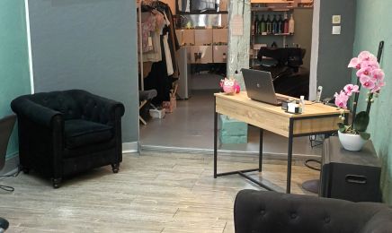 JUST POUR ELLE : Coiffeur à Louviers