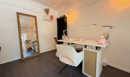 MbyLashes_ : Institut de beauté à Salon-de-Provence