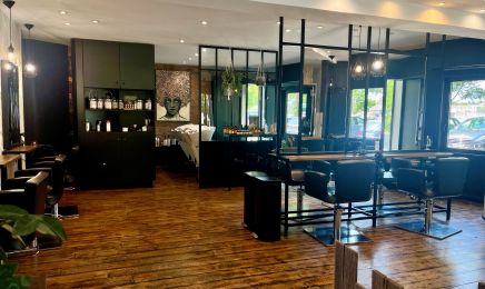 Laurent Mathéo Vespucci  : Coiffeur à La Rochelle