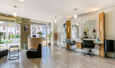Virginie Buc : Coiffeur à Saint-Julien-en-Born