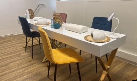 École Terrade - Esthétique - Amiens  : Manucure à Amiens