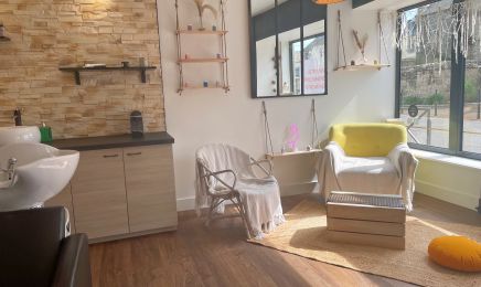 La paillote coiffeur créateur by Samuel : Coiffeur à Plourin-lès-Morlaix