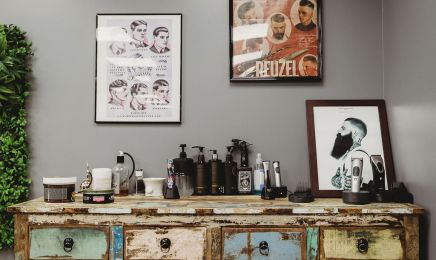 The Room : Coiffeur à Châteaurenard