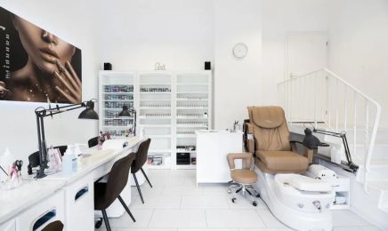 Lashanh By Rose: Nagelstudio in Hamburg