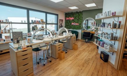 Les Ongles De Laura  : Institut de beauté à Le Monteil