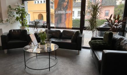 Wolke Sieben - Friseurhandwerk mit Herz: Kosmetikstudio in Neuerburg