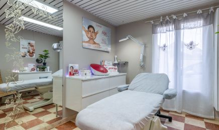 Estelle Beauté : Manucure à Carrières-sous-Poissy
