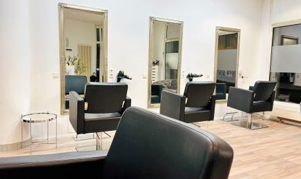 Iconic Hair Cosmetic: Friseur in Göppingen