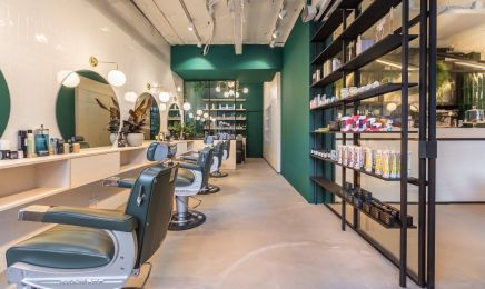 One Love Café : Coiffeur à Nice
