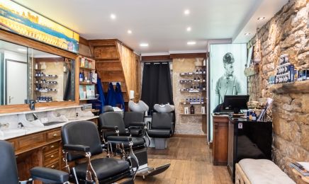 Barbier d’Ainay, Roberto Stari : Barbier à Lyon