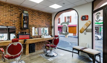 La Casa Del Barbiere - La Roche : Coiffeur à La Roche-sur-Foron