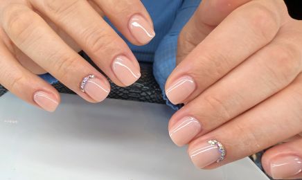 Nail lounge by Julia : Nagelstudio in Gütersloh
