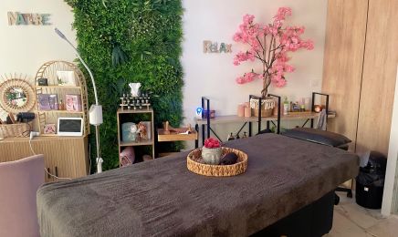 Octo Zen Centre de Bien-être & Spa : Manucure à La Devise