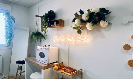 Glow Up Body Studio - Massages bien être Craponne : Institut de beauté à Craponne