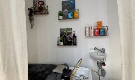 Makeda Glamour Collection : Coiffeur à Pont-de-Chéruy