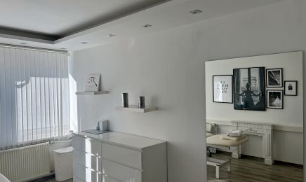 Haarentfernung Bochum , Laserim Cosmetics & Beauty: Kosmetikstudio in Bochum