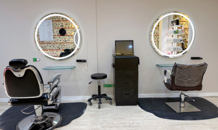 ARTS.SD —Coiffure Jeanne D'Arc : Coiffeur à Toulouse