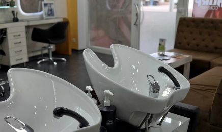 Friseursalon Alanya: Kosmetikstudio in Emsdetten