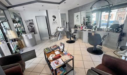 Créa tif coiffure  : Coiffeur à LES ECHELLES