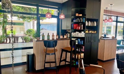 Laurent Mathéo Médiathèque  : Coiffeur à La Rochelle