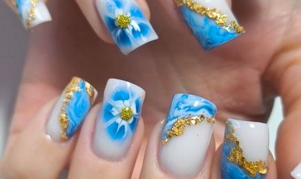 Style ongle sabrinette : Manucure à Francheville