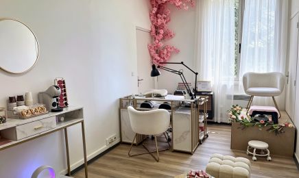Eina Nails  : Manucure à Mimet 