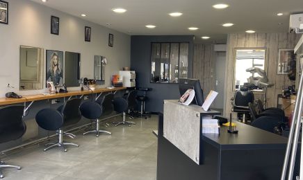 Apparence coiffure Frontenay-Rohan-Rohan : Coiffeur à Frontenay-Rohan-Rohan