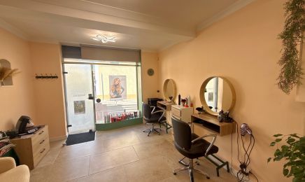 Renaissance Coiffure : Coiffeur à Coursan