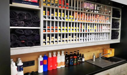Mine Cihan - Hair Design Studio/Akademie: Barbershop in Kassel