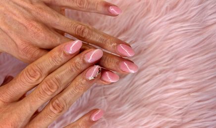 Les Ongles by Clo - Hyères : Manucure à Hyères
