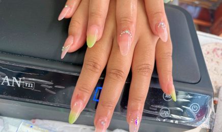 Hang Nails (Kiu Coiffure) : Manucure à Toulouse