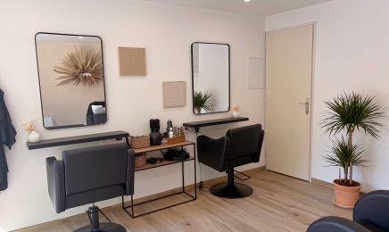 LES CISEAUX BY DORINE : Coiffeur à Manosque