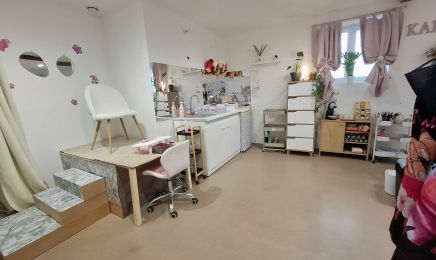Kalizé Création (Ongle, cils, massage et strass dentaire) : Manucure à Saint-Sornin