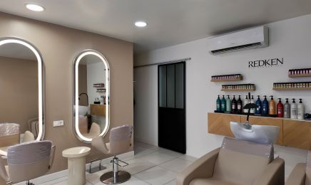 Studio Julie - HairColoriste | Balayage | Extensions : Coiffeur à Bandol