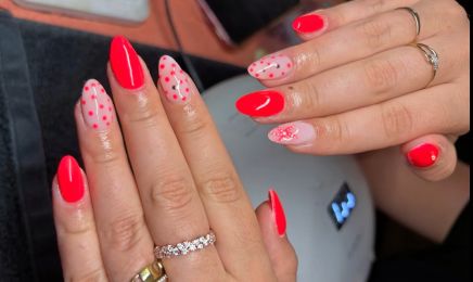 Nomade Esthétique - Chez Beauty Concept  : Manucure à Peypin