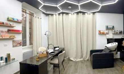 Frey. Ja : Coiffeur à Martigues