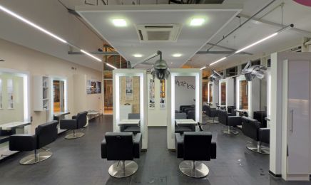 Friseur Ley Style: Kosmetikstudio in Dachau