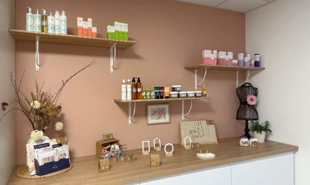 La Chouchouterie by Chloé - institut de beauté : Manucure à Belbeuf