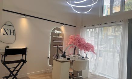 Zina Beauty : Manucure à Saint-Étienne