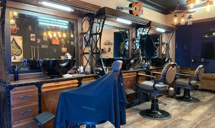 Barber club saloon  : Barbier à Épernay