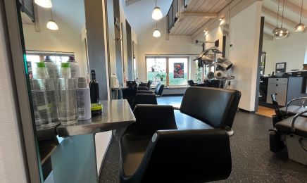 Friseursalon Kohr: Friseur in Losheim am See