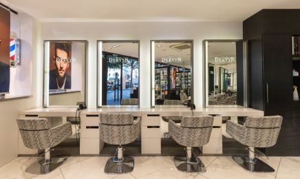 Michel Dervyn - Paris Montparnasse : Barbier à Paris