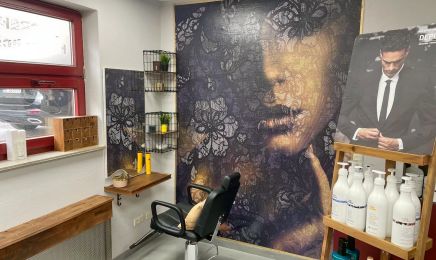 Ladymsi Waxing & Hairstyling: Kosmetikstudio in Stuttgart