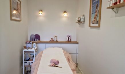 Elles'N Institut de Beauté : Institut de beauté à Étaimpuis