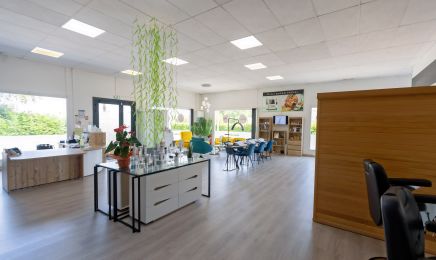 Instant Glamour : Manucure à Saint-Christol-lès-Alès