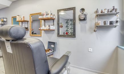 Le temps d’une pause : Coiffeur à Sauveterre-de-Béarn