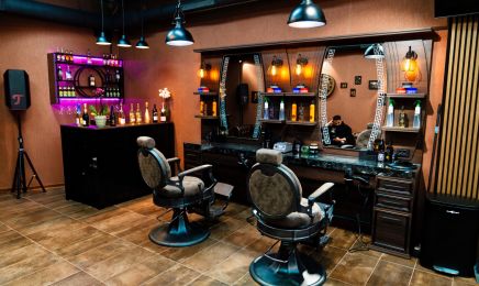 EDIIS Barbershop: Friseur in Köln