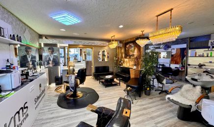Omed Friseur: Friseur in Aachen
