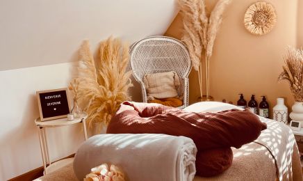 Le Nid  (Head Spa - Bain Enveloppé Bébé - Massage Femme Enceinte) : Institut de beauté à Giberville